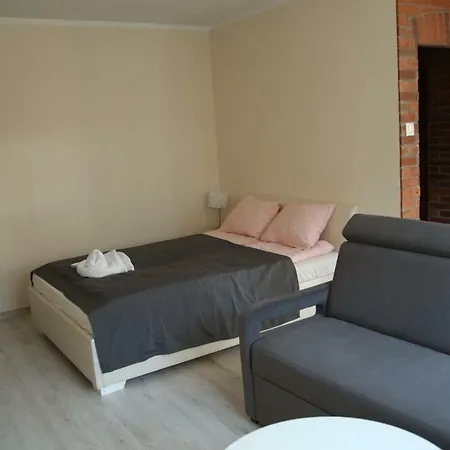 Alibi Boleslawiec Apartment